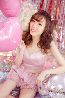 侵犯の奶水授乳入侵者